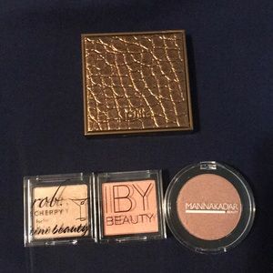 Mini palette each is $3 All for $8